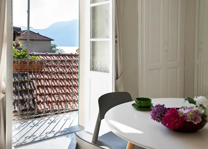 Charming Moment Di Porta - Borgo Antico Luino